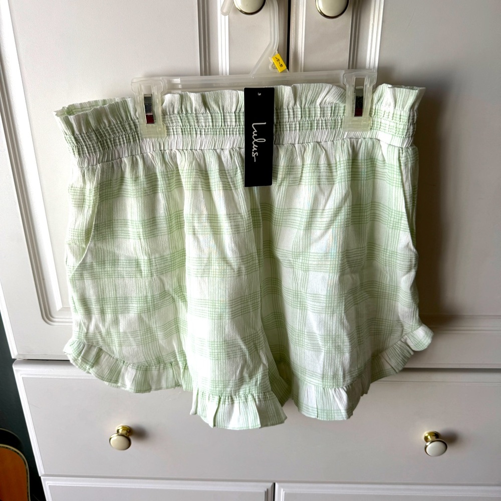 NEW Lulus Green Plaid Ruffle Shorts